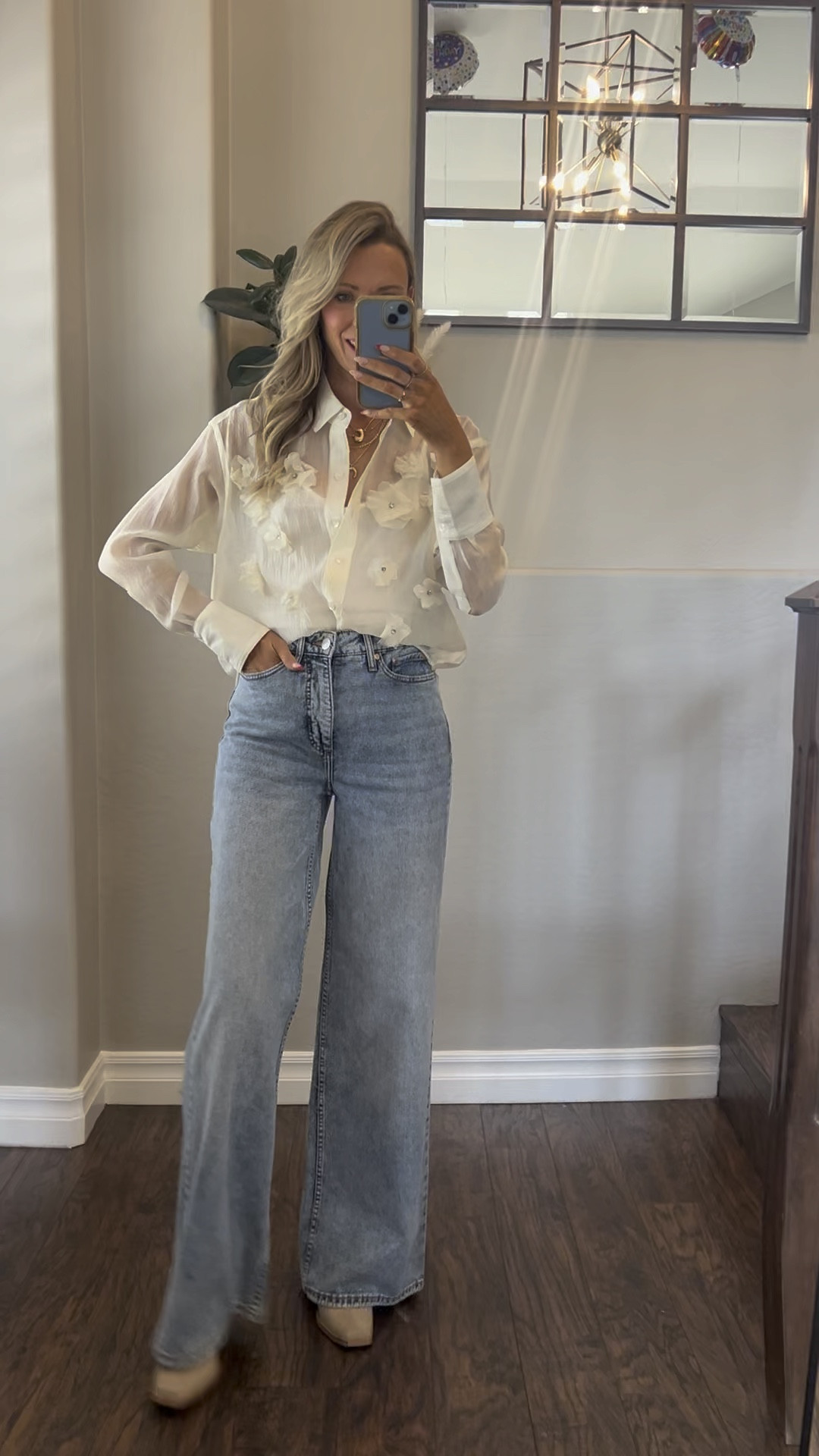 The Prettiest Blouse! 
Jeans and Blouse are on sale!! 
I linked similar jeans in case they dont have ur size in stock! 
Bohme jeans- 20TRACY for 20% off! 
Size-xs
Jeans- size 25