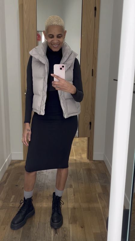 The @lululemon Nulu Slim Fit HR skirt aka the Pencil Skirt is a must buy. Its soft and comfortable.The split in the back allows you to walk freely. And its so versatile. You can dress it up or down.#lululemoncreator #lululemonstyle #50pluswomen #womenover40fashion #dcstyleinfluencer  

#LTKover40