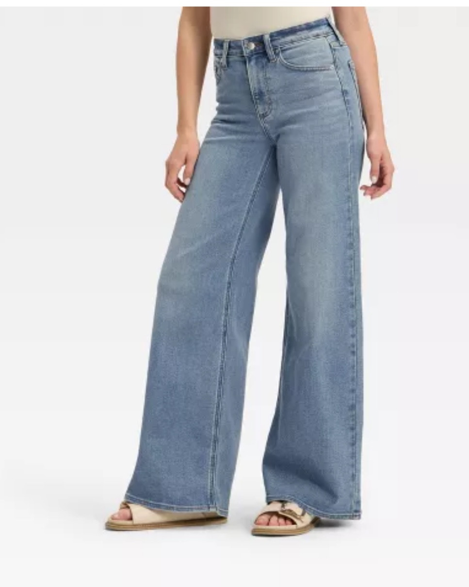 Found the perfect Levi’s dupe for your wallet 🫶

Almost identical to the ribcage Levi’s. Size up 1 in these, they run small! 

Levi’s look for less | dupes | jeans | denim | target | wide leg | mom jeans | mom | Sahm | elevated | casual | target deals 


#LTKFindsUnder50 #LTKFindsUnder100 #LTKootd