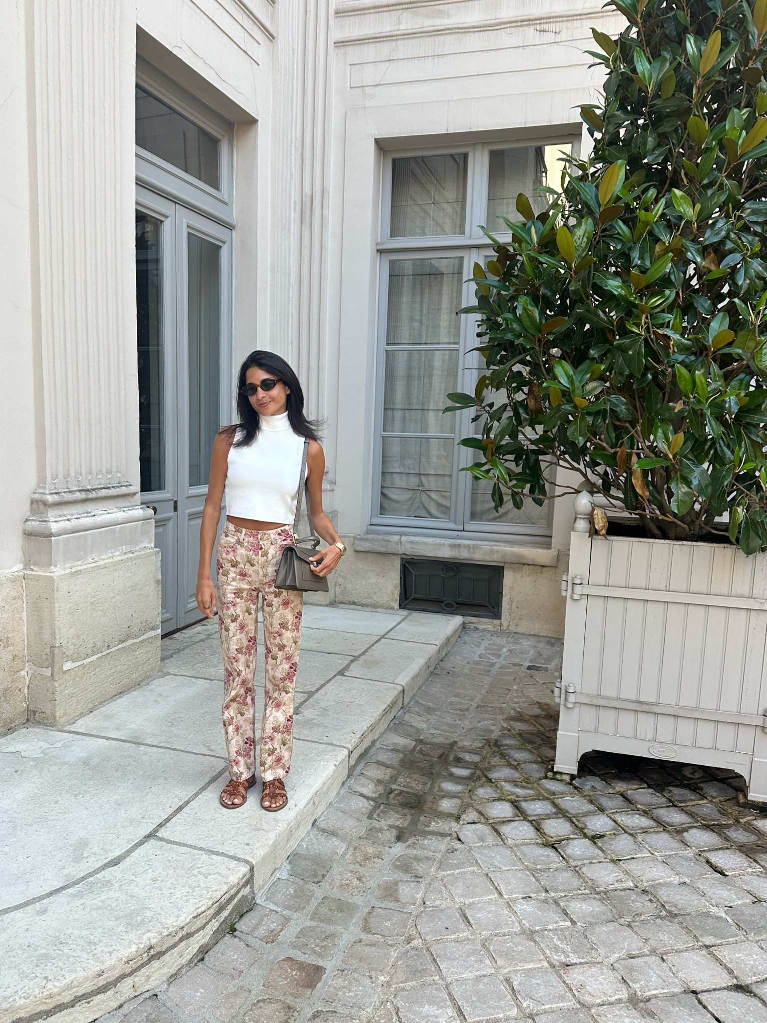 A fresh summer in the city combo 🤍🩷

Pants are a size 24 and top is a smalll

#LTKaustralia #LTKstyletip