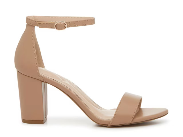 Hailee Sandal | DSW