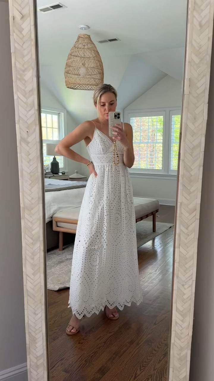 Love this eyelet maxi dress! 25% off with code FAM25 and the straps are adjustable. I’m 5’5 wearing a 4