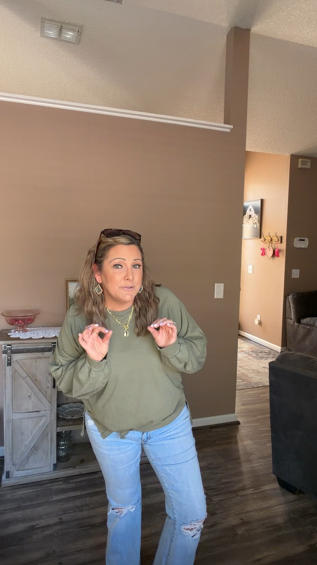 Kendra Scott
Aerie
American Eagle
Steve Madden
Amazon finds

#LTKootd #LTKOver40 #LTKMidsize