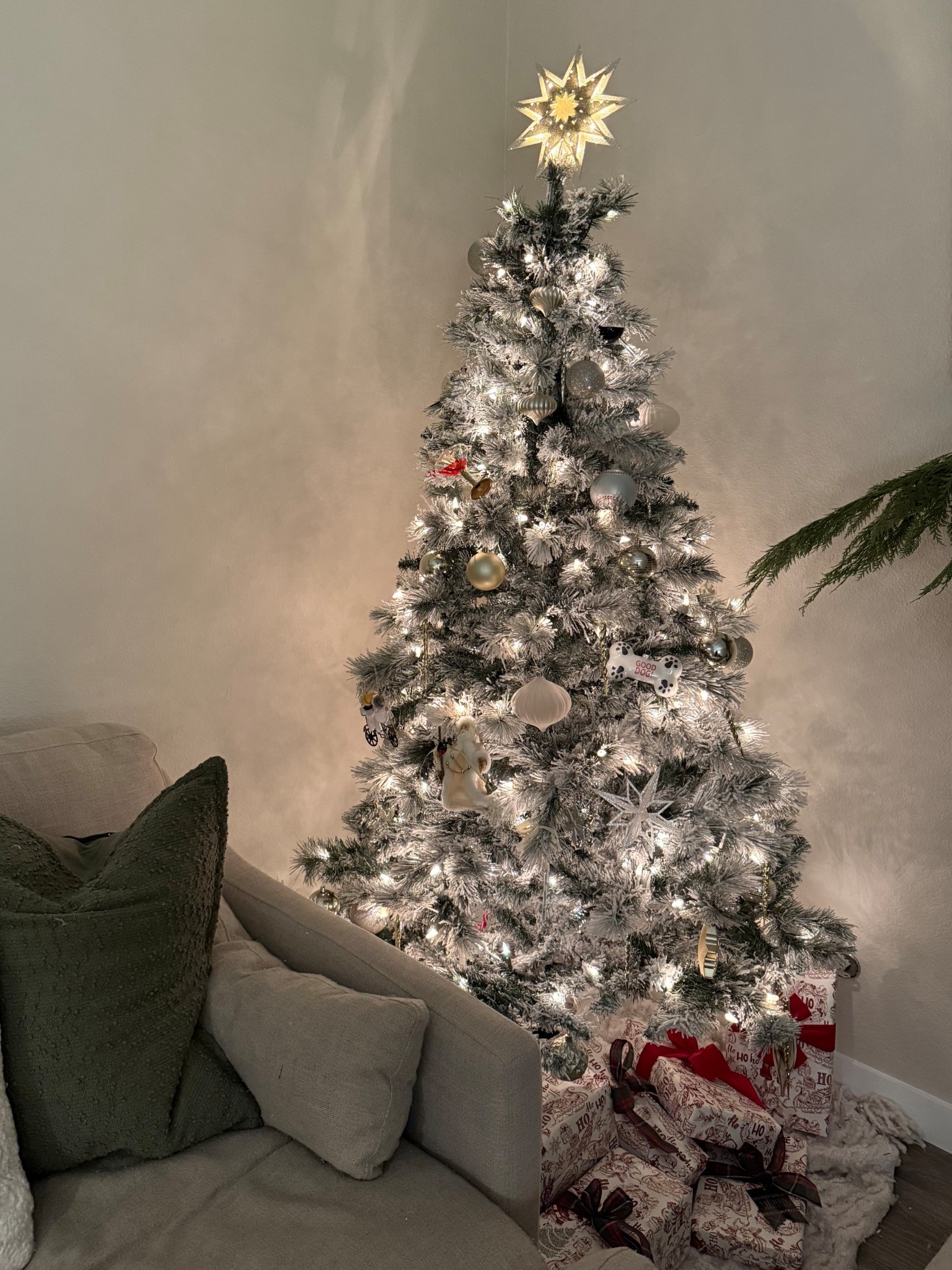 our Christmas tree is on a major sale right now! We’ve had it for 4 years now and it’s held up so well. 

#LTKHome #LTKSeasonal #LTKHoliday
