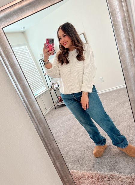 Thanksgiving comfy casual outfit
Winter basics outfit

#LTKmidsize #LTKHoliday #LTKSeasonal