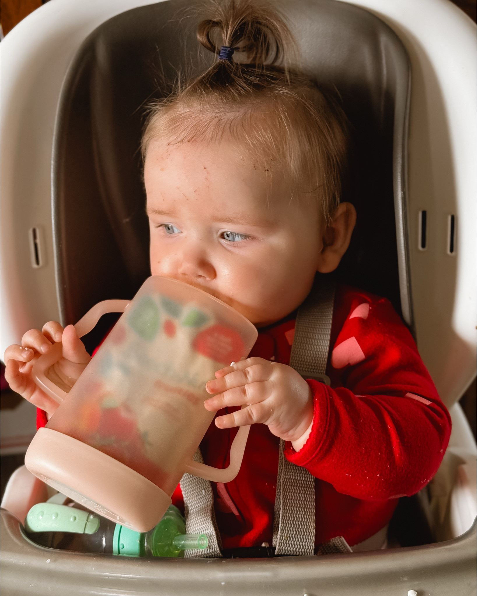 A necessity if your little loves pouches and loves to squeeze them too! This little thing makes a mess free zone😊

#LTKHome #LTKKids #LTKBaby