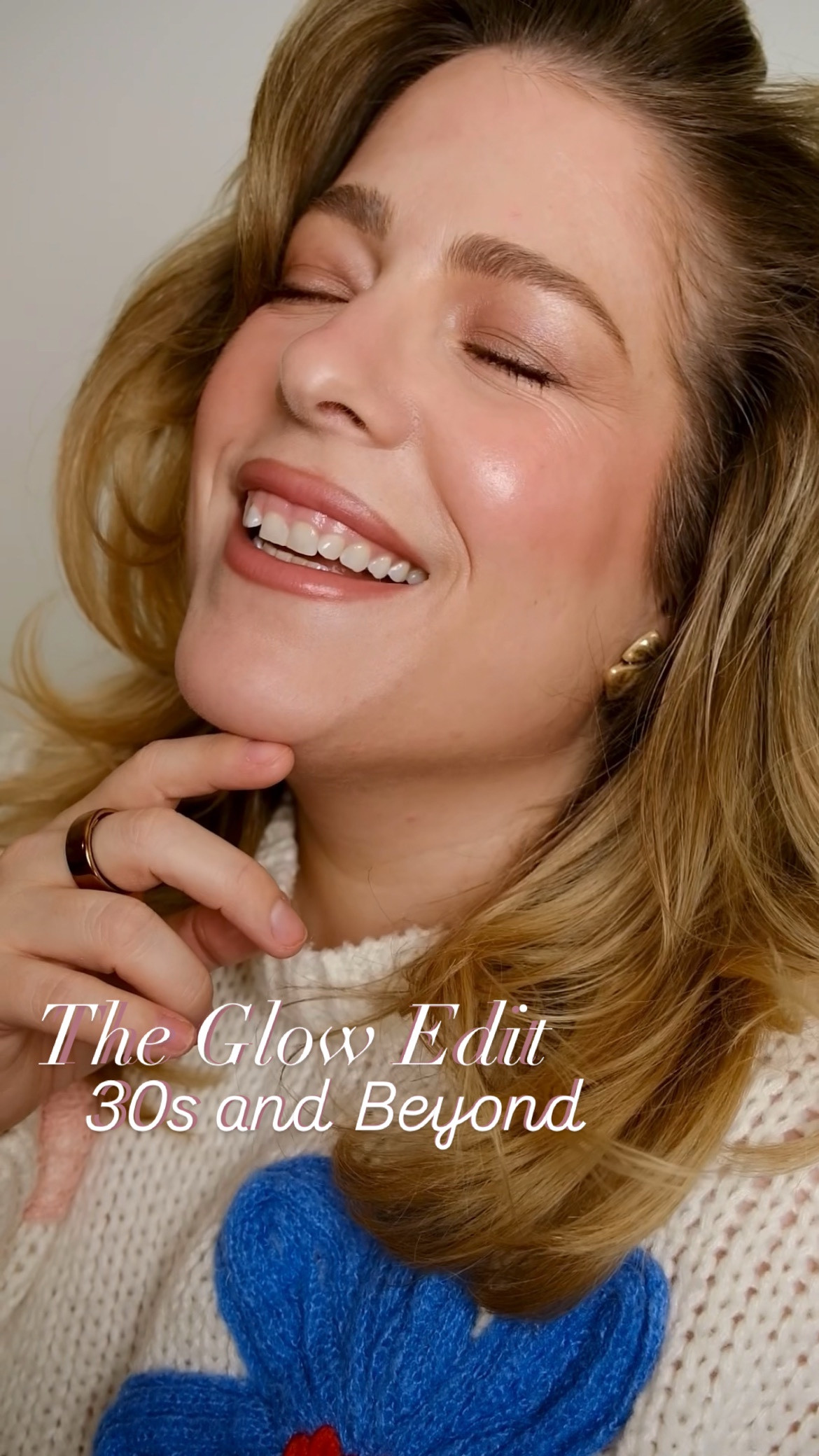 That effortless summer glow—made ours ✨

A natural, bronzy base, a hint of red blush for that fresh, sun-kissed flush, and the easiest way to do a soft metallic eye without it feeling too much. Plus, a neutral lip with a touch of blush to tie it all together.

Are you into the fresh but make it polished summer vibe? Let me know! ⬇️ #GlowEdit #ltkvideo #ltkwatchnow 

#LTKbeauty #LTKcanada