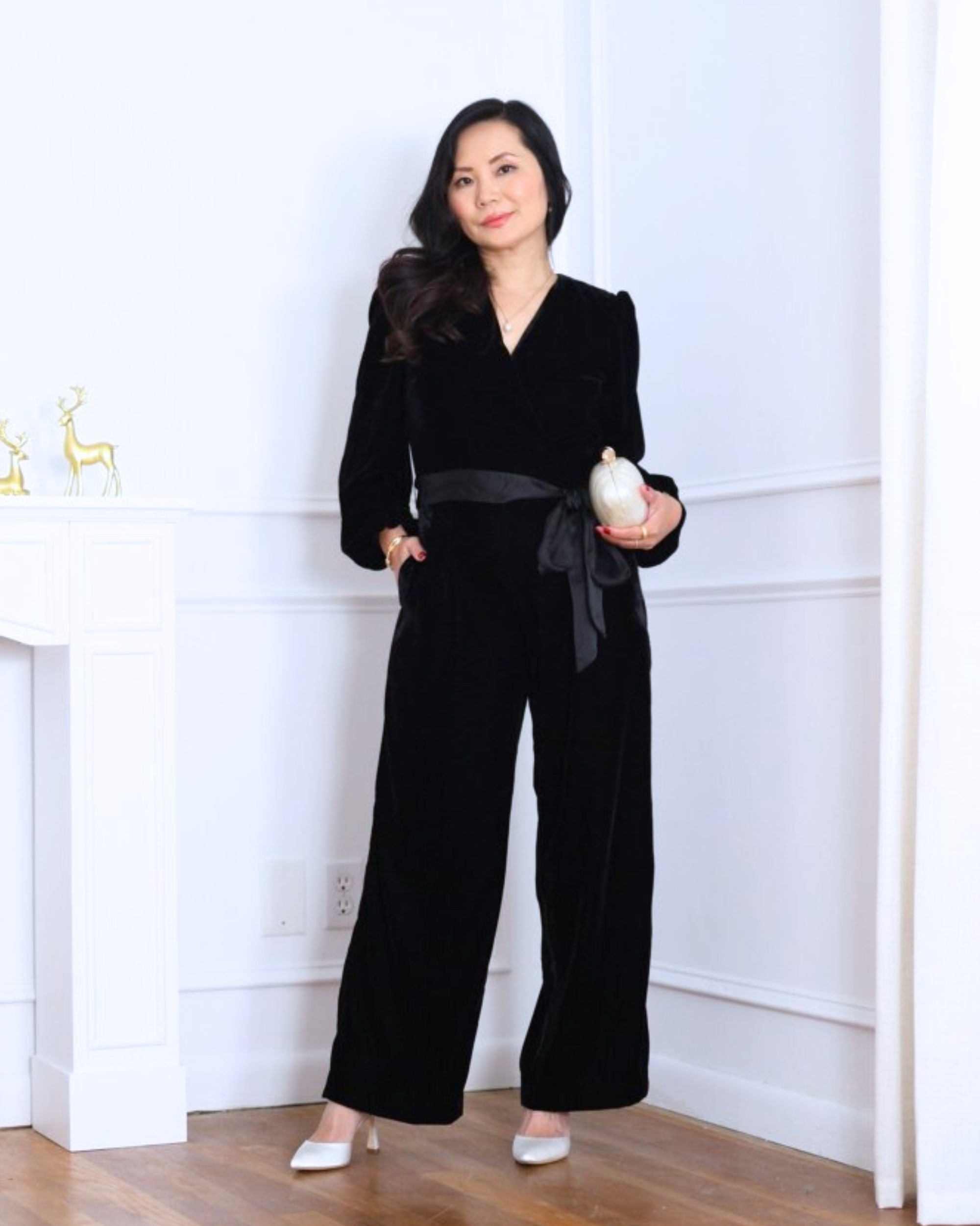 Stepping out in this velvet black jumpsuit from LOFT—so simple, so chic. I added ankle-strap heels and a shell clutch to give it that elevated, night-out shine. Effortless, sleek, and ready for any holiday event. I’m 5’2, wearing size XS.

#LTKOver40 #LTKPetite #LTKHoliday
