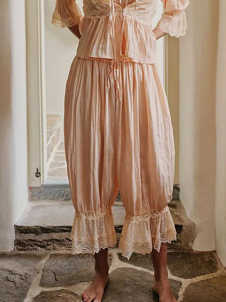 Women Lace Trim Long Bloomers Y2k Elastic Mid Rise Ruffle Victorian Pantaloons Cropped Flared Slips Pants Pumpkin Pants | SHEIN