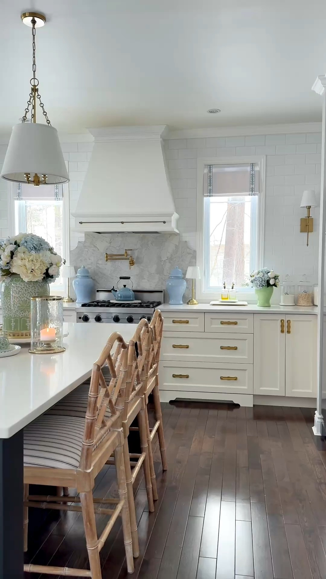 Spring is in the air in our kitchen and we LOVE our new motorized shades from @twopagescurtains! Light and airy with a chic floral flourish on the trim, it’s the prettiest detail for the season. Comment SHOP for a link sent to your inbox to shop our shades and everything in our kitchen! 
Also don’t miss the Two Pages Glow Up Challenge!💙

Get 22% off anything from @twopagescurtains website - use my code CITRINELIVING!

Here are our details:

Name: Liz Linen
Color: Beige White 1908-1
Inside mount
Motorized
Liner: Privacy
Large window: 52x53.125” X 1
Small windows: 22x53.125” X 2
Trim: R31

#LTKHome #LTKSeasonal