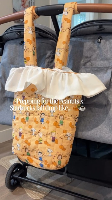 Made this little stroller bag in anticipation of the Peanuts x Starbucks fall drop and the return of all the cozy fall menu favorites. 🤎🍂☕️

Because nothing says fall like a coffee walk, a cute hand made stroller accessory, and a little bit of Peanuts nostalgia. 🐶🎃

I couldn’t wait for the season of pumpkin drinks, crisp mornings, and all the cozy little moments… so I decided to bring the fall vibes early. ✨

What will you be ordering when the menu drops?

#Peanuts #StarbucksFall #peanutsxstarbucks #CozySeason #peanutsstrollerbag