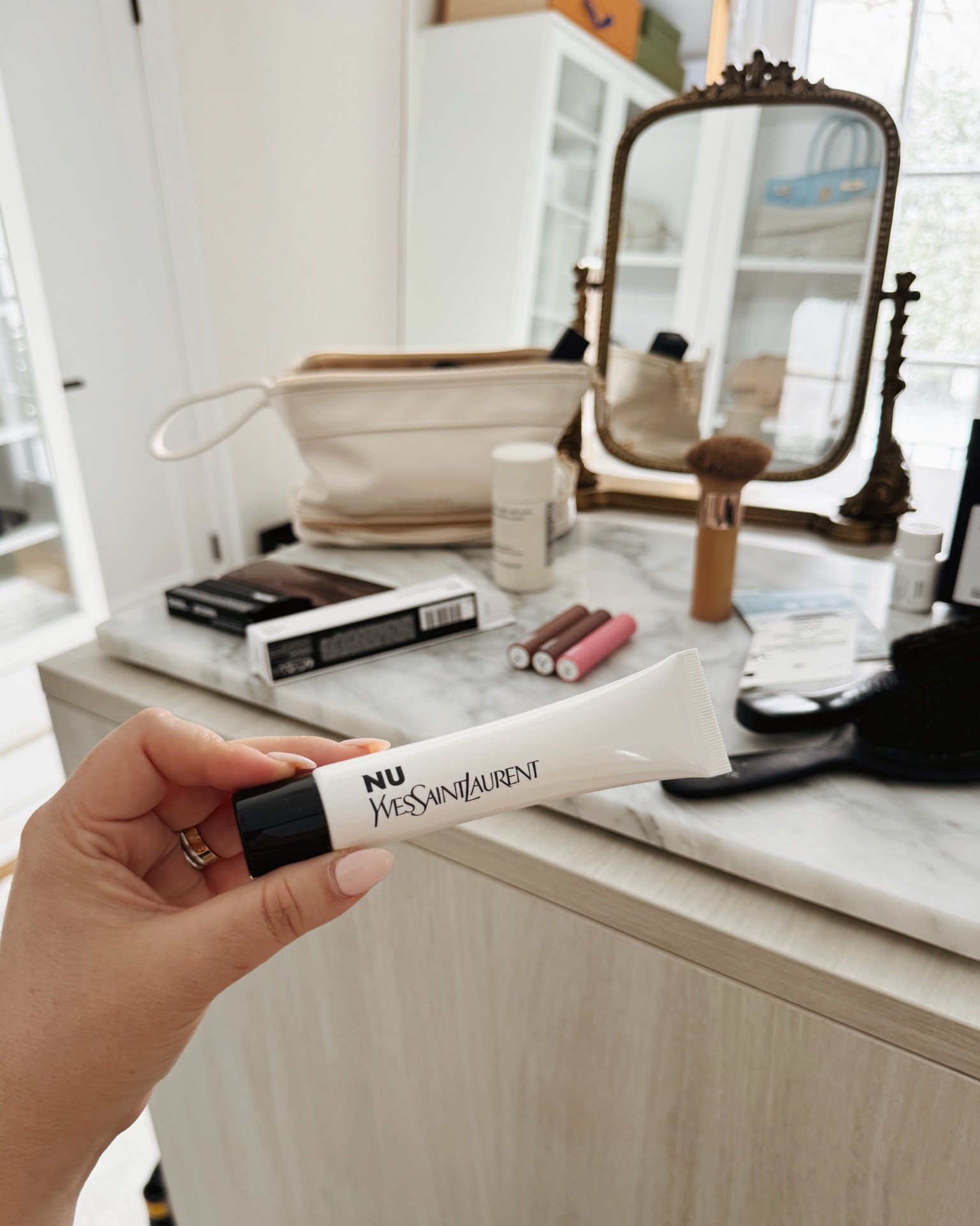 The best scented primer, light weight and not greasy! 

#LTKstyletip #LTKbeauty #LTKfindsunder50