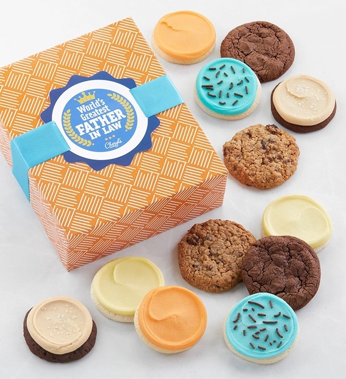 Men love food gifts! We’re a big Cheryl’s cookie fam, and there Father’s Day gift line is perfect  