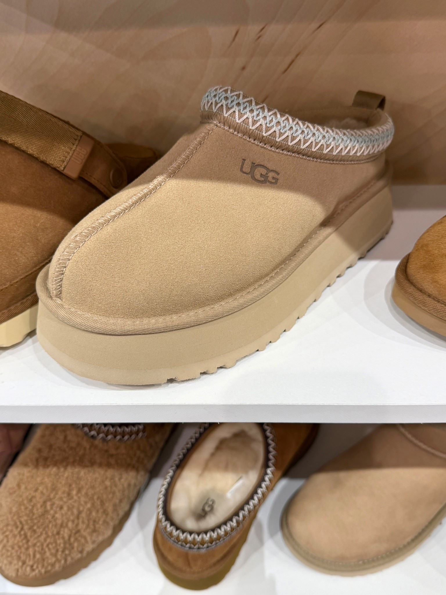 Gift guide for her! 😍✨ These UGG Tazz II Platform Shoes are at the top of my wishlist! The suede upper, plush sheepskin lining, and lightweight platform make them cute and comfortable for everyday wear. Easy slip-on, elevated look, and endlessly wearable—perfect for cozy days at home or quick errands. Linked here + a few more gift-worthy favorites she’ll love. 🎁
#GiftGuide #GiftIdea #UGGS

#LTKHoliday #LTKGiftGuide #LTKU