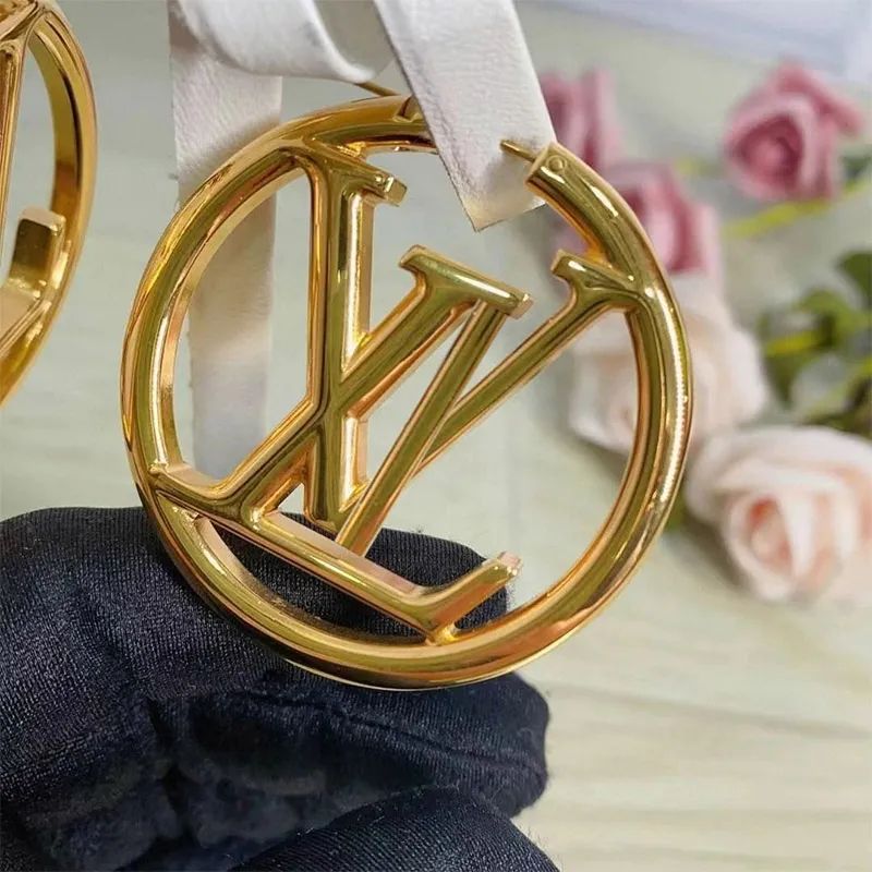 Luxury 18k Gold Designer Hoop Earrings For Women With Letters Vu Hoops   High Quality Ladies Jewe... | DHGate
