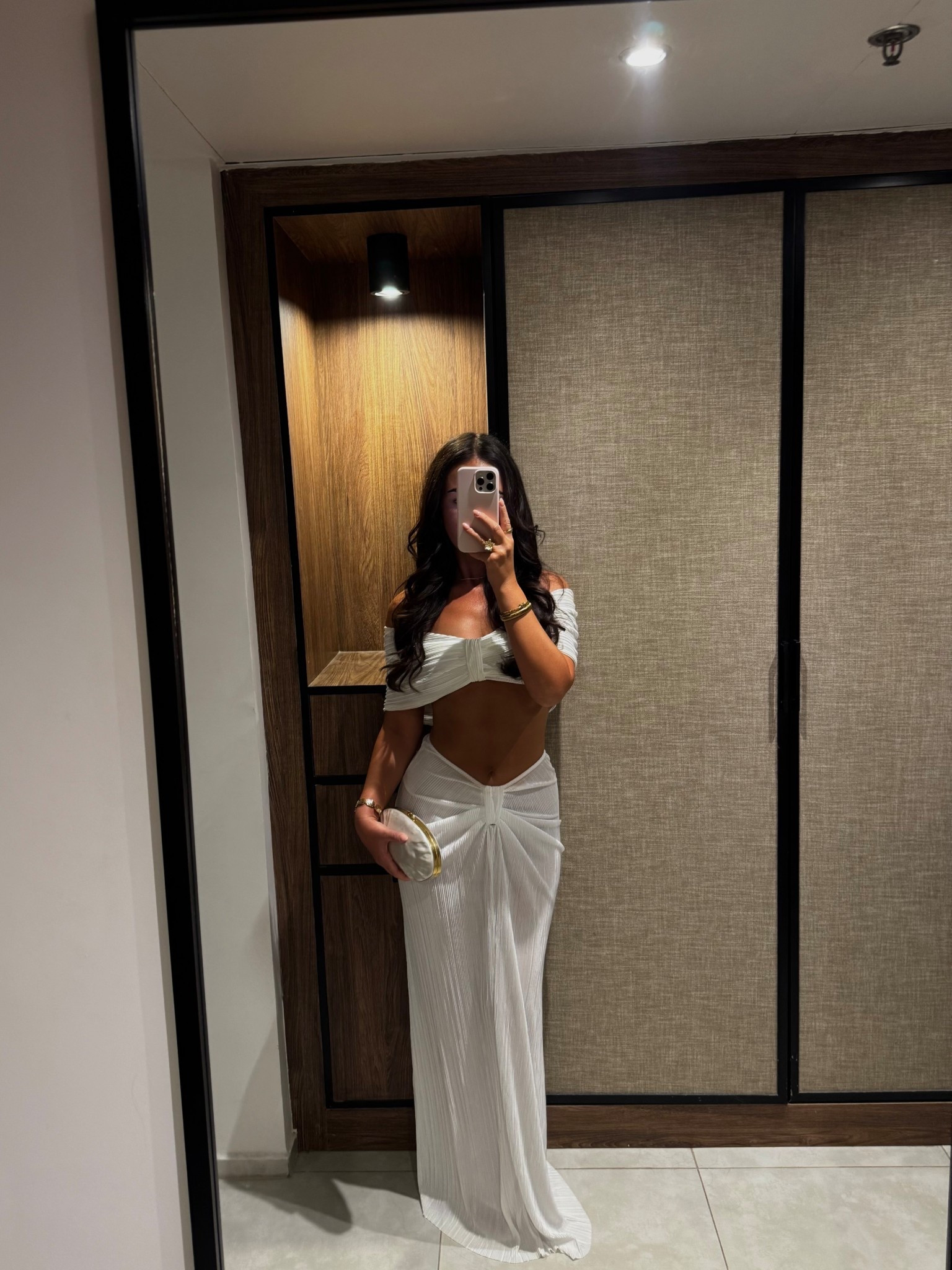 I wear a size 8 🤍

White outfit, holiday outfits, summer outfits, holiday co-ord, summer holiday, holiday evening outfits, white dress

#LTKstyletip #LTKeurope #LTKuk