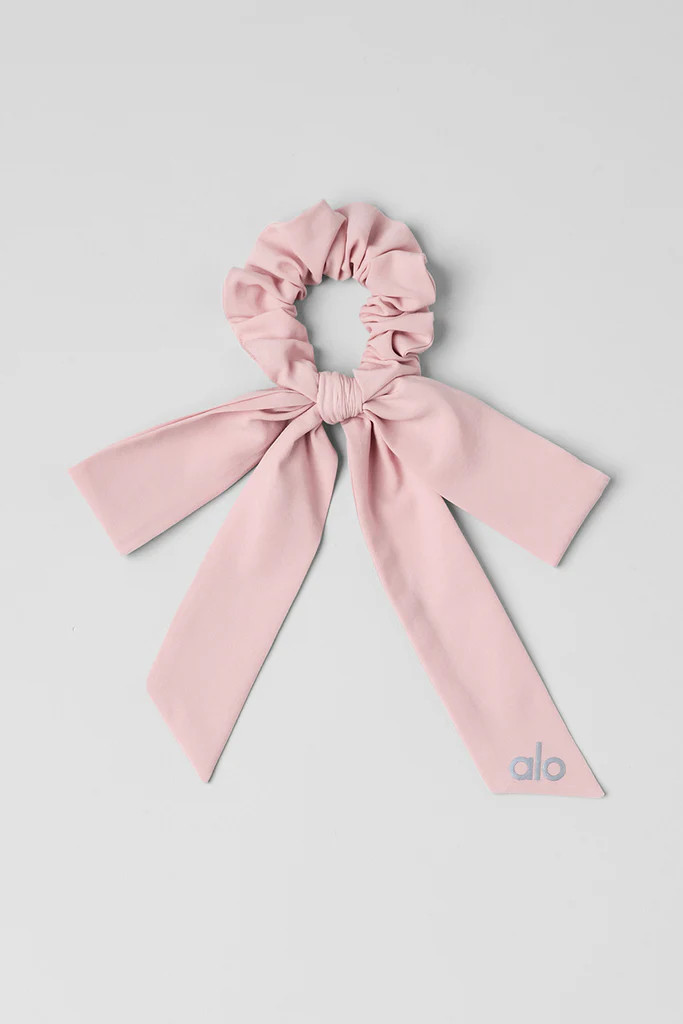 Love Knots Tie Scrunchie | Alo Yoga (US)