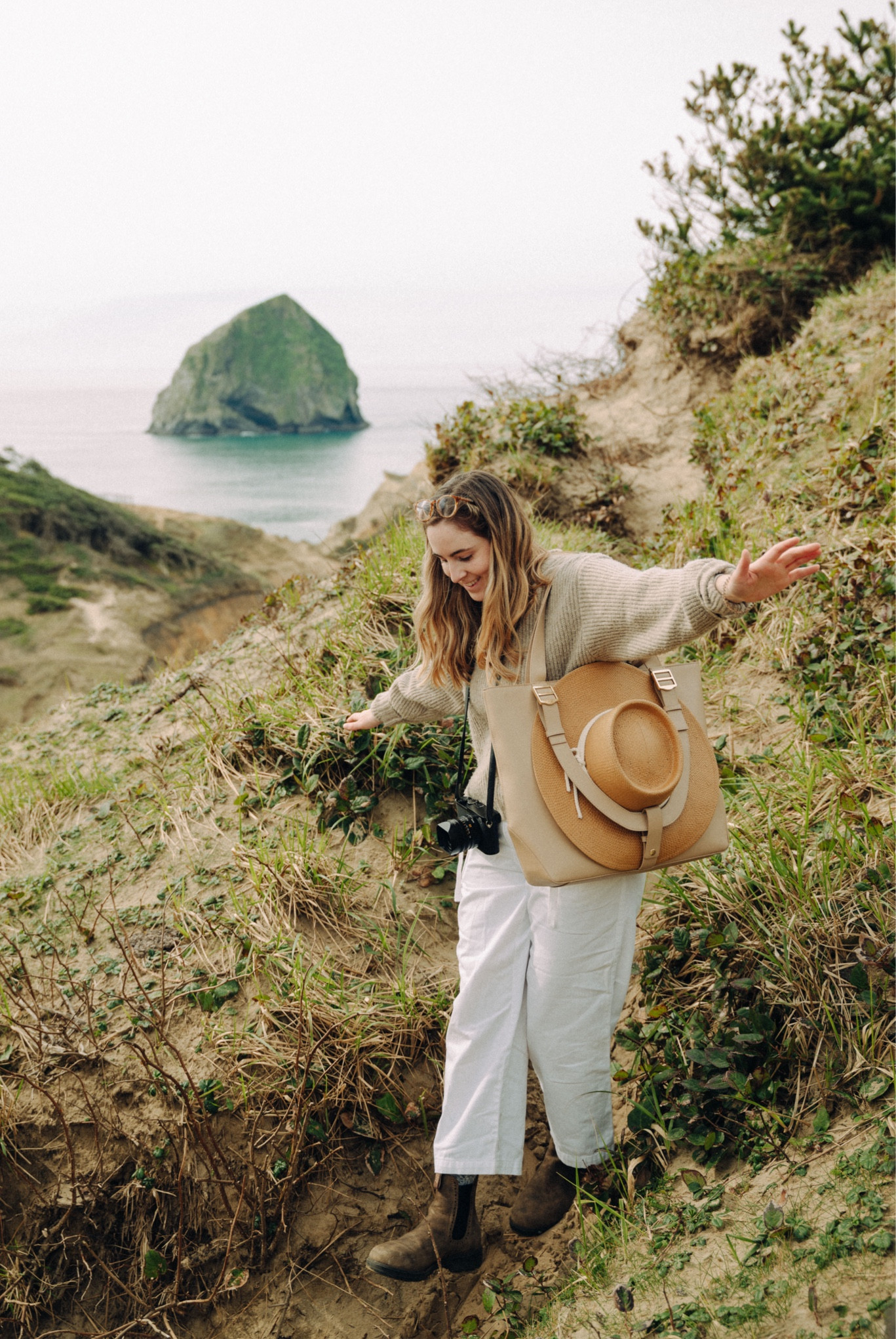 Granola Girl aesthetic - Pacific Northwest outfit inspiration 

#LTKFindsUnder100 #LTKTravel #LTKItBag