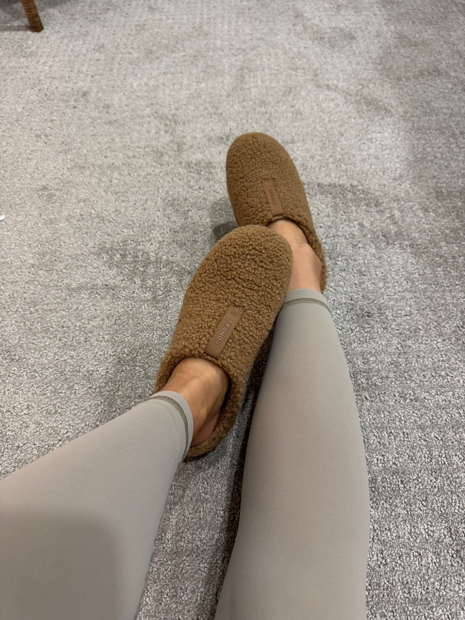 i’ve been living in these slippers. i got them in dark camel

#LTKootd #LTKSeasonal #LTKSaleAlert