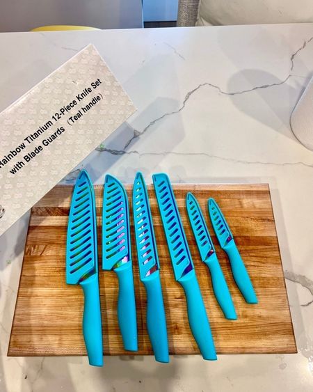 Brighten Up Your Culinary Experience with Our Rainbow Kitchen Knife Set! 🌈🔪 Elevate your kitchen aesthetic with these vibrant and razor-sharp knives. Add a splash of color to your culinary adventures! #KitchenRainbow #KnifeSetGoals

