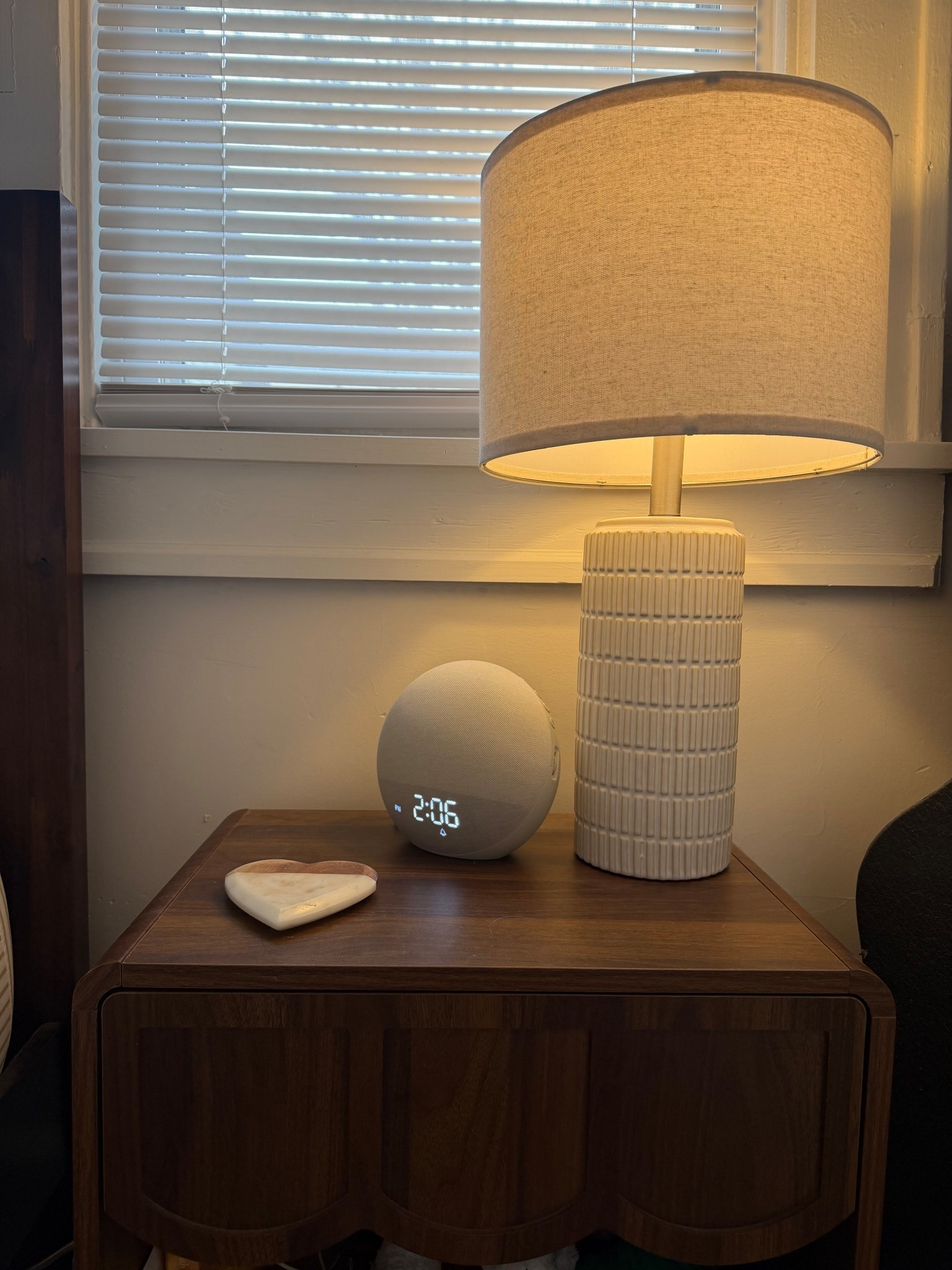 Waking up to a sunrise and birds chirping from my Odokee Sunrise Alarm Clock has been a total game changer 🌅⏰🕊️ 

Alarm Clock Color: Putty

Lamp, nightstand, and alarm clock from Amazon  

#LTKHome