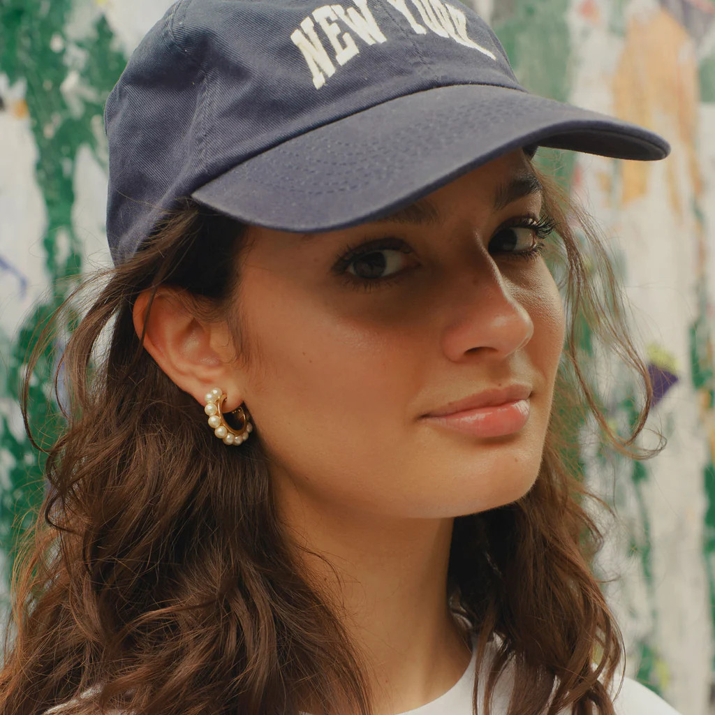 Wynnie Pearl Hoop Earrings Cream | Mignonne Gavigan