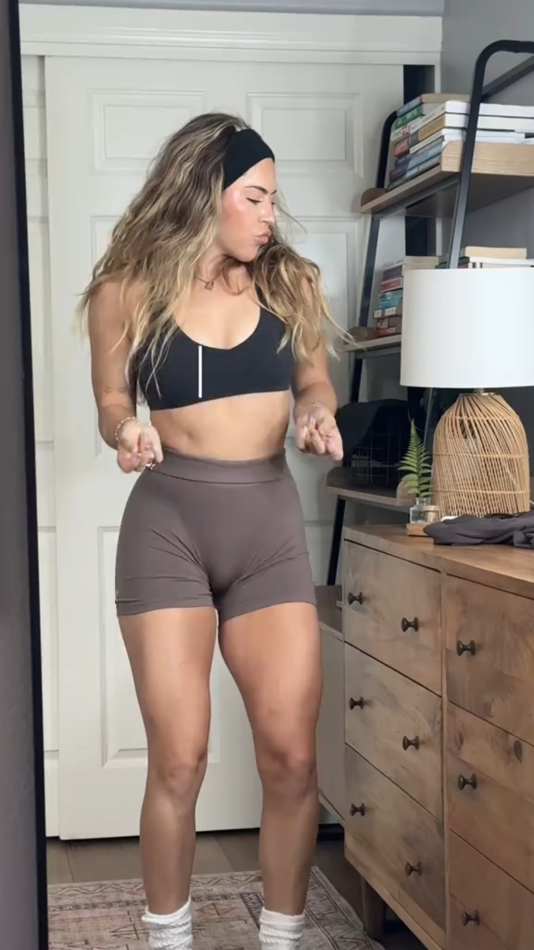 LEG DAY: Just wrapped up my mini cut and now easing back into maintenance 👏🏼 More food = more fuel to train hard, build muscle, and feel strong again. Keeping my intensity high and staying consistent—this is where the real progress happens

#LTKActive #LTKStyleTip #LTKFindsUnder100