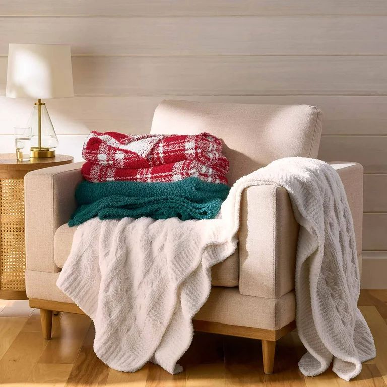 Better Homes & Gardens Vanilla Cable Cozy Knit 50X72' Throw | Walmart (US)