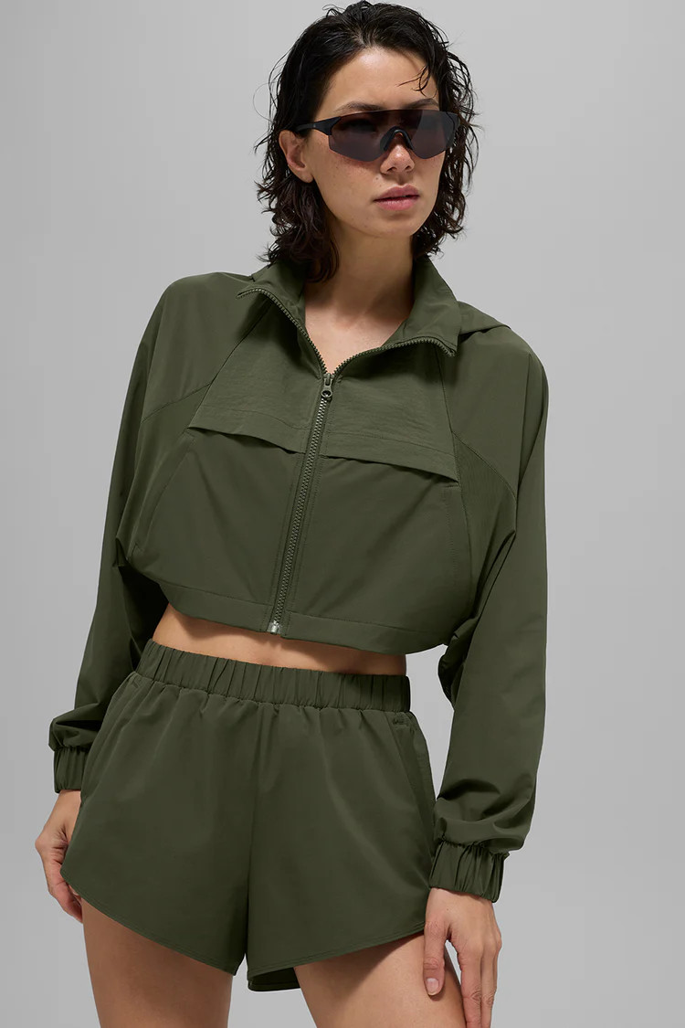 Cropped Playmaker Jacket - Green Olive | Alo Yoga (US)