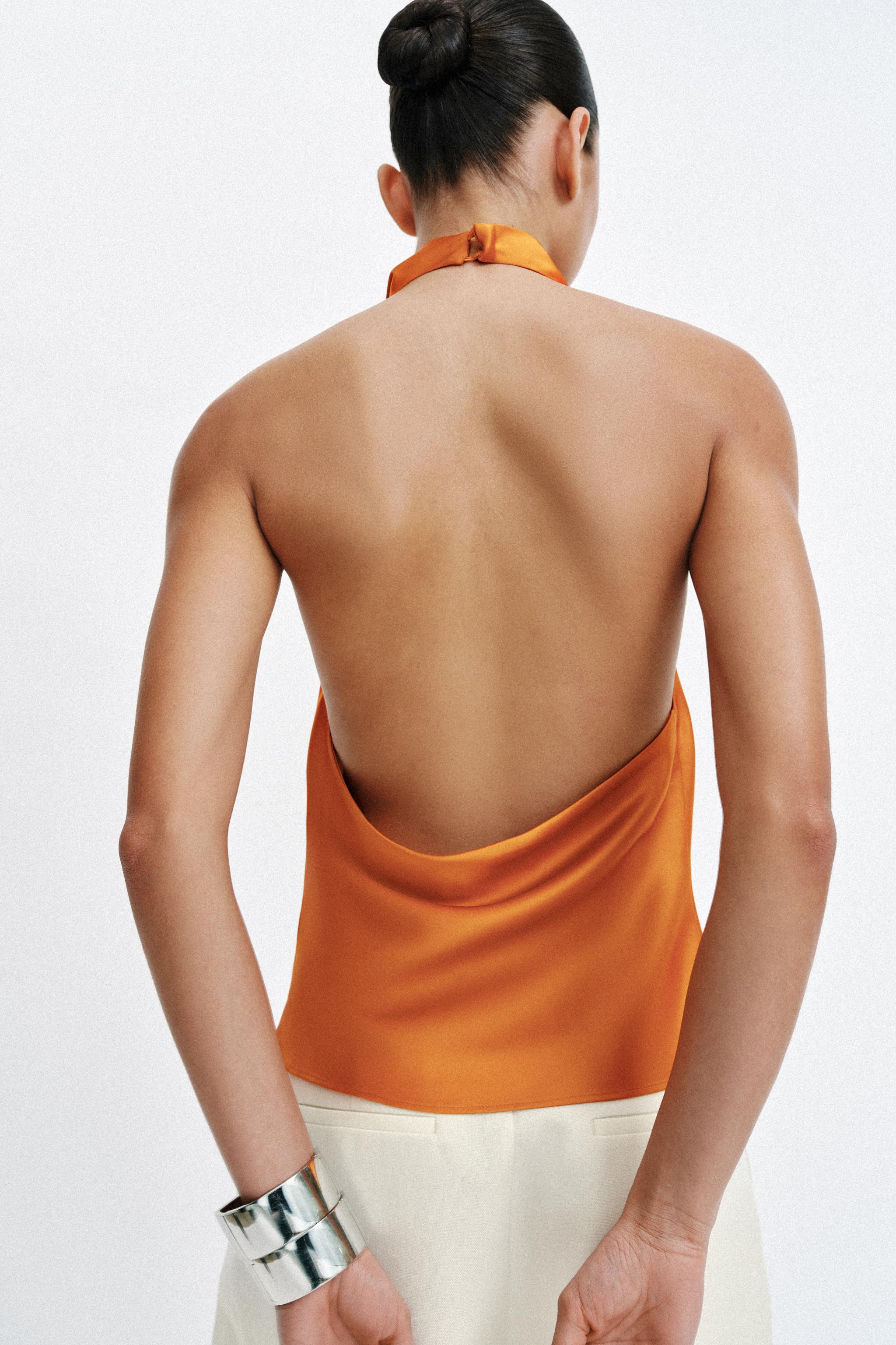 SATIN EFFECT HALTER TOP | Zara US