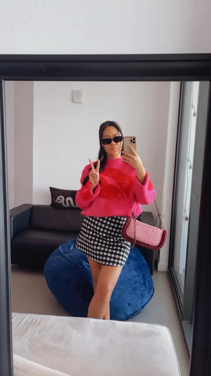 She cute or whateva 💋
•
•
•

JW Anderson Bumper-15 Crochet-Knit Zip-Up Shoulder Bag, Sanctuary clothing houndstooth skirt outfit inspo, house of Sunny kiss sweater outfit inspo, Valentine’s Day outfits, Valentine’s Day date, cute pink outfit inspo, pink bag outfit inspo, ootd

#LTKTravel #LTKItBag #LTKStyleTip