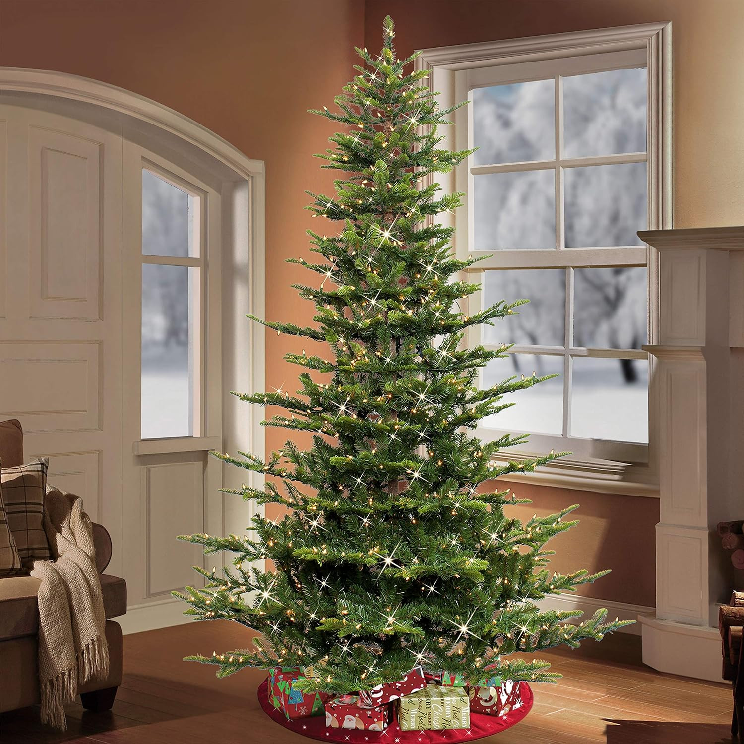Puleo International 7.5 Foot Pre-Lit Aspen Fir Artificial Christmas Tree with 700 UL Listed Clear... | Amazon (US)