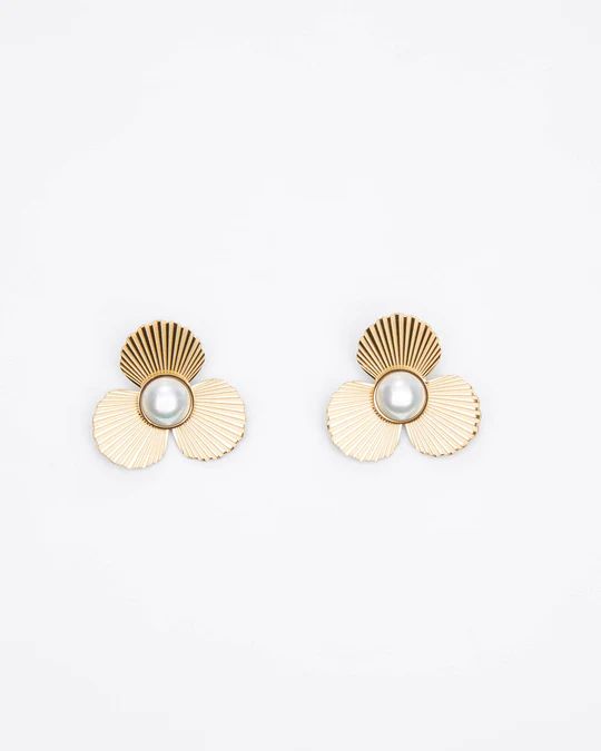 Petals And Pearls Flower Stud Earrings | VICI Collection