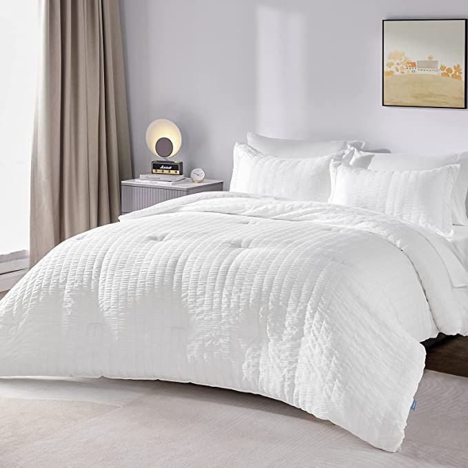 CozyLux Queen Bed in a Bag White Seersucker Comforter Set with Sheets 7-Pieces All Season Bedding... | Amazon (US)
