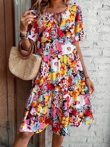 Floral Print Tie Neck Ruffle Hem Smock Dress | SHEIN