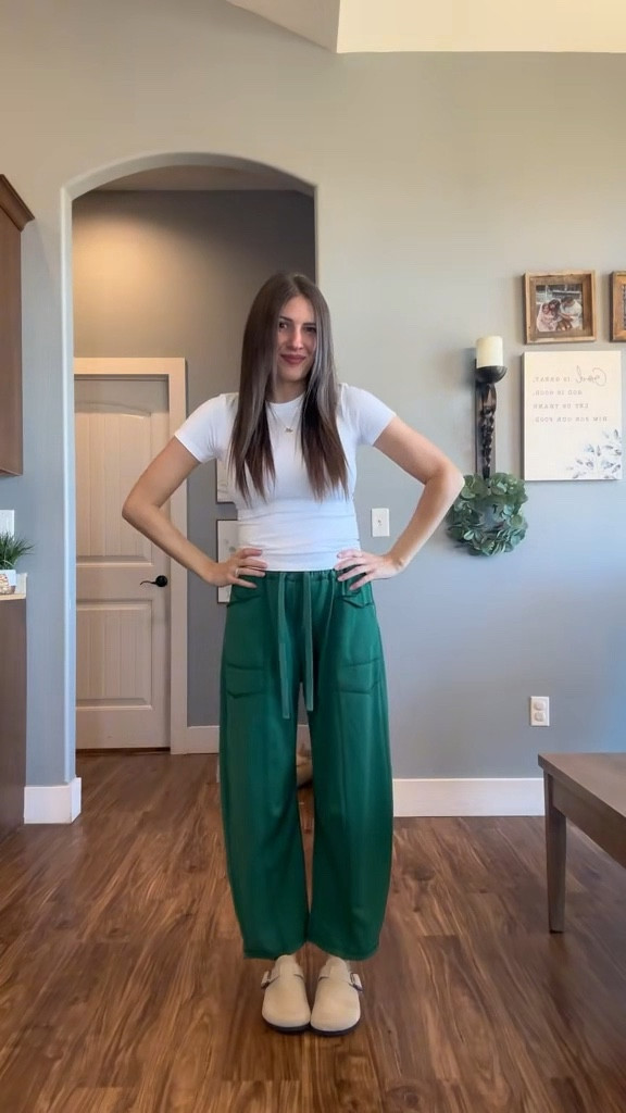 Day2 of Christmas outfit inspo. This one’s for the comfy girlies 

#LTKootd #LTKFindsUnder50 #LTKHoliday