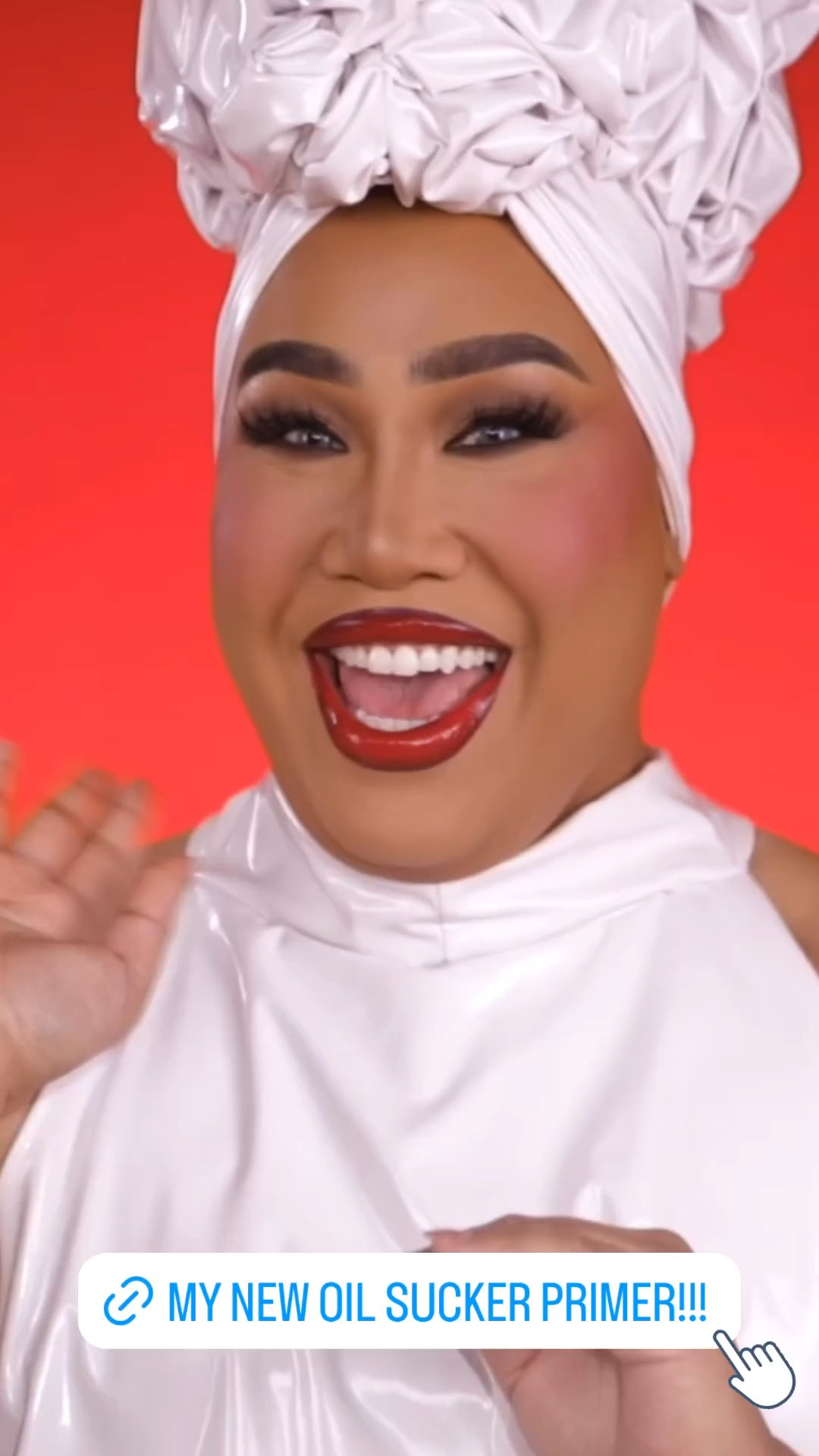 My new primer is here!! A non-comedogenic oil absorbing primer that delivers an immediate and extreme matte finish while tightening the appearance of pores! 

#LTKBeauty #LTKFindsUnder50 #LTKFindsUnder100