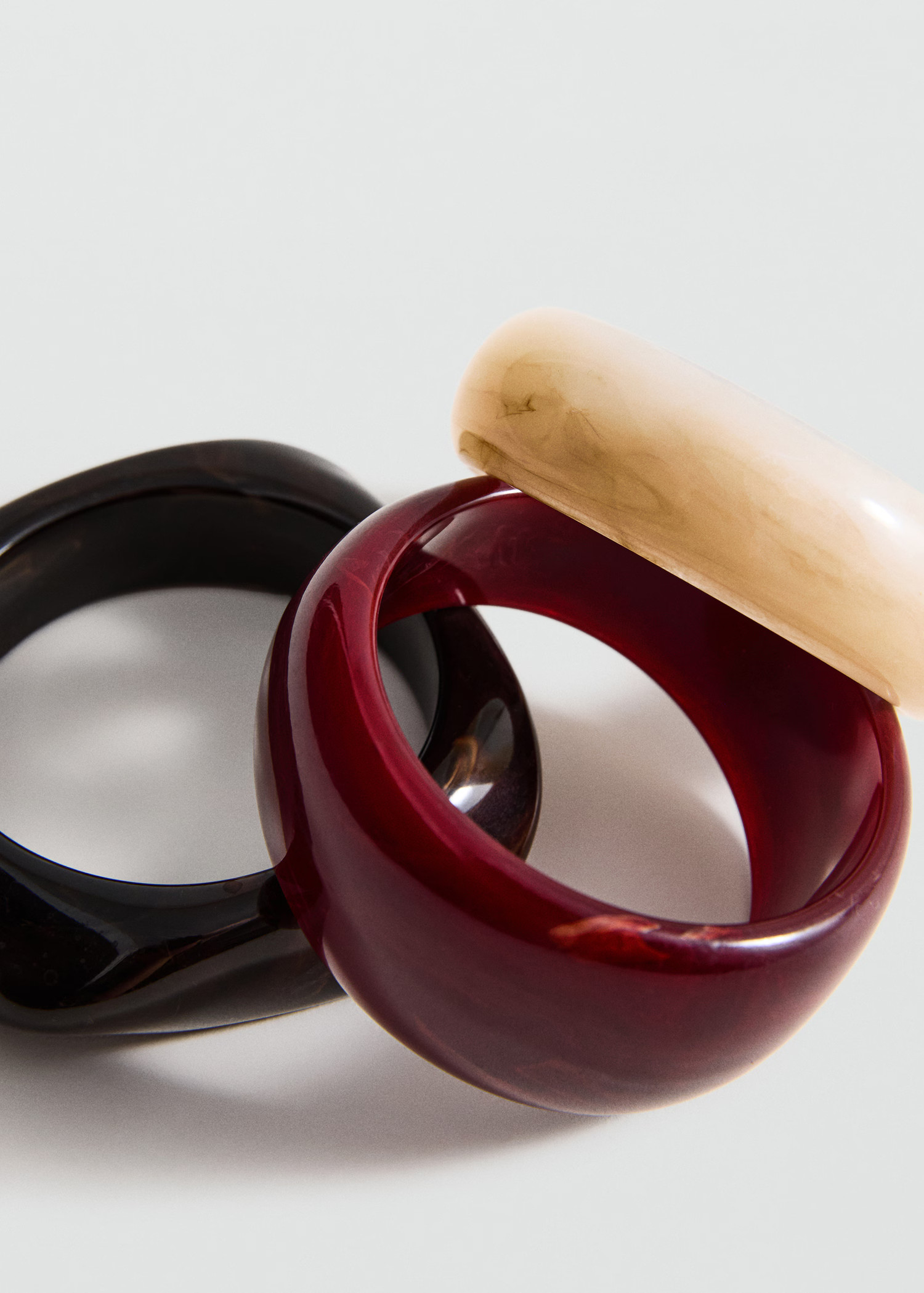 Set of 3 combined volume maxi bracelets | Mango (US/MX/AU)