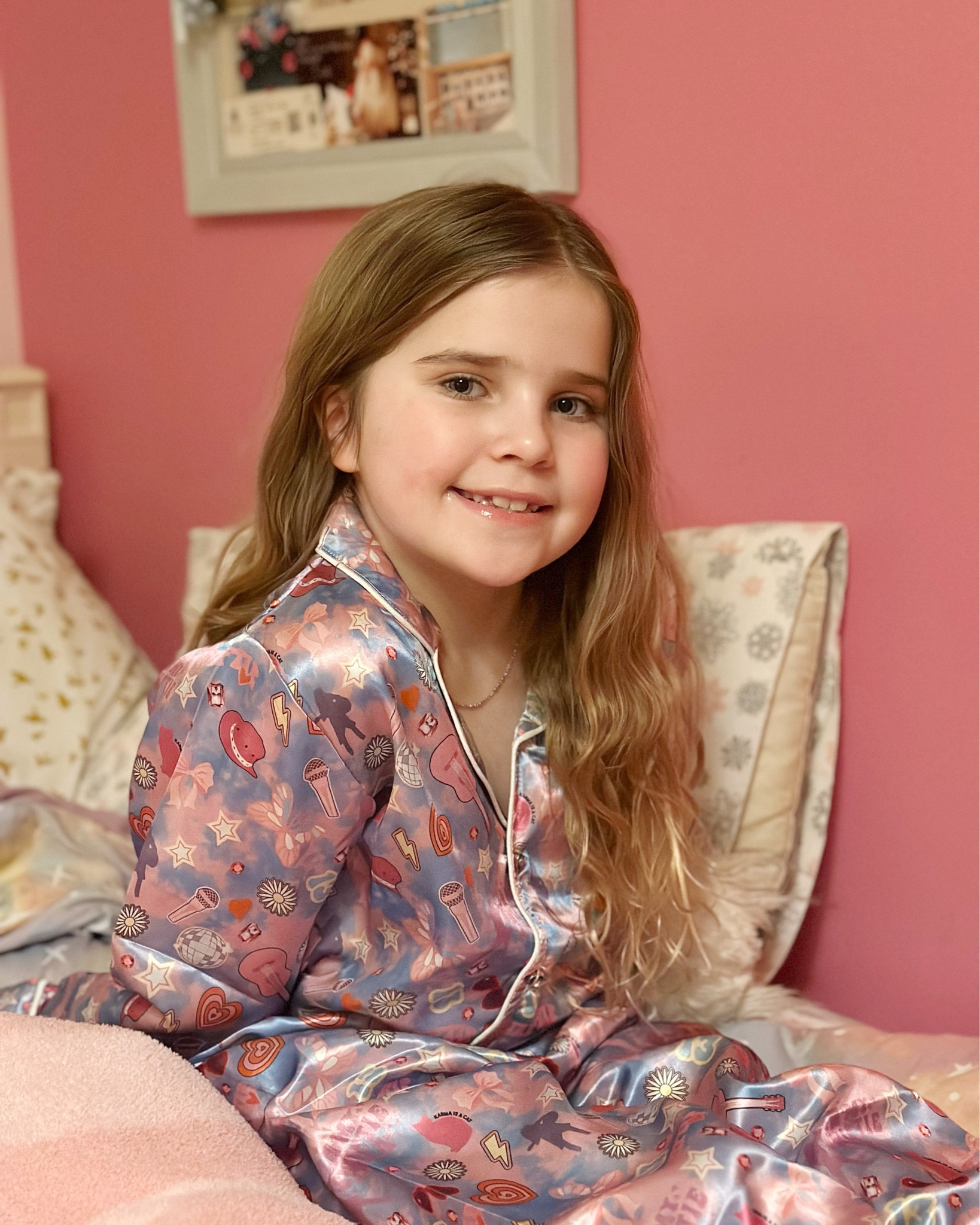 🚨Sale alert!🚨 
Lola + the Boys is 30% off sitewide! This is one of my 9yo’s favorite brands—and so will your girls, if they love all things Taylor Swift or Wicked or sparkles or rainbows or bows! It’s a little on the pricier side, which is why this sale is the perfect time to grab a few special pieces for Christmas. Shop our favorites below! ⬇️ 

#LTKSaleAlert #LTKGiftGuide #LTKKids