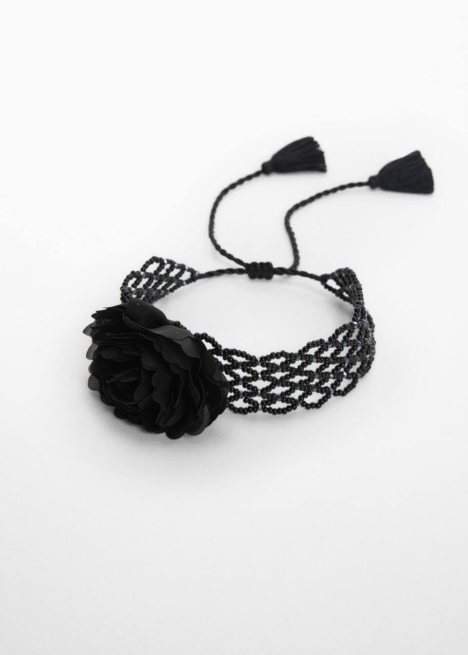 Fabric flower choker | MANGO (US)