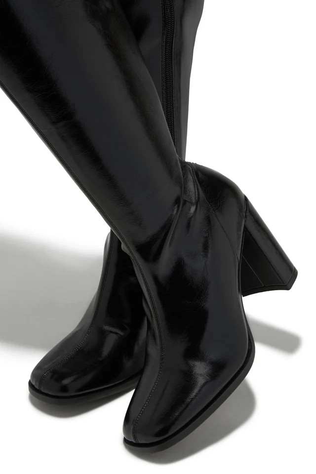 Miss Lola | Rylee Black Block Heel Knee High Boots | MISS LOLA