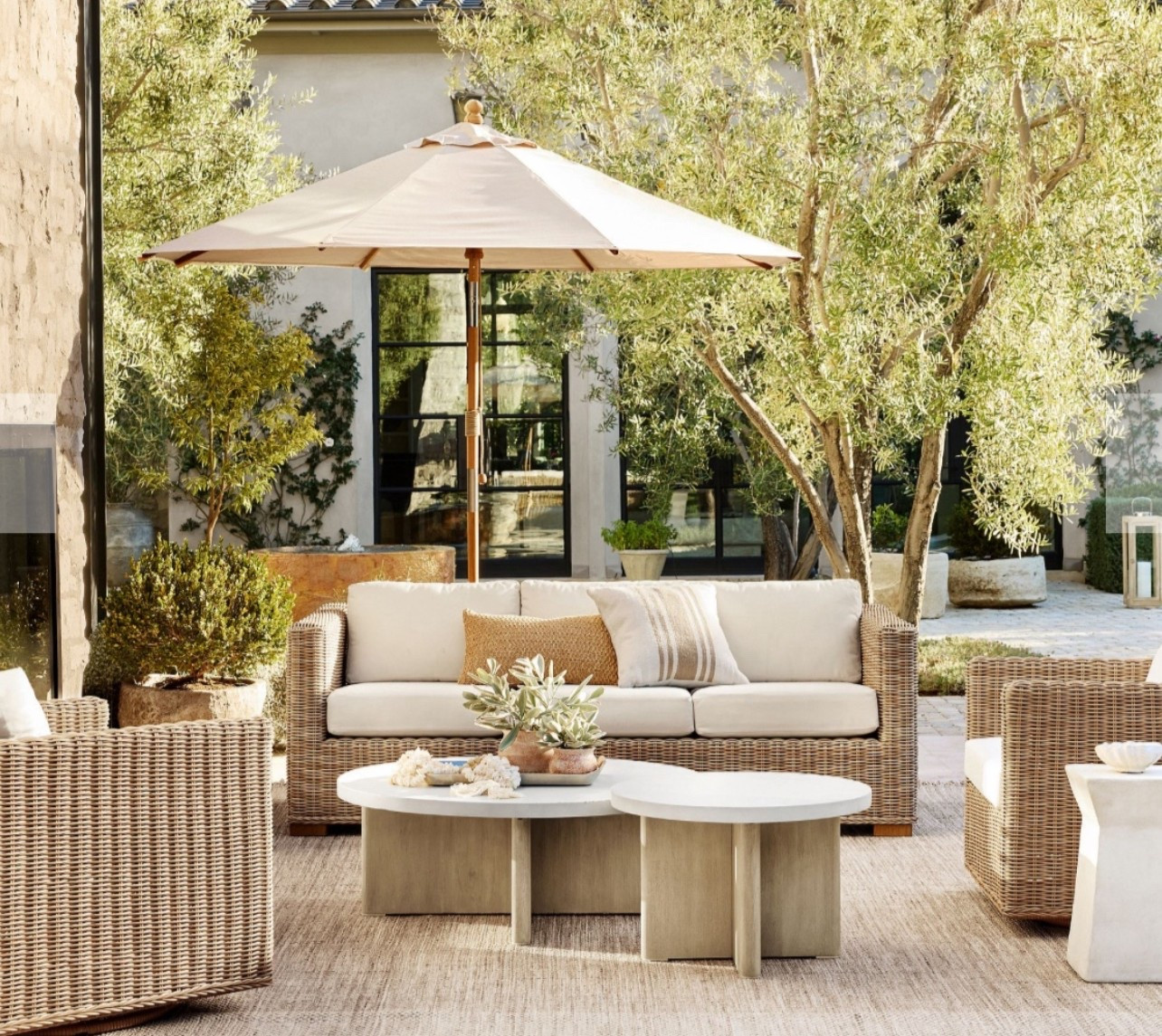 Resort style outdoor patio furniture ☀️

#outdoorfurniture #patiofurniture #outdoorliving #backyard #outdoorseating

#LTKFamily #LTKHome #LTKSeasonal