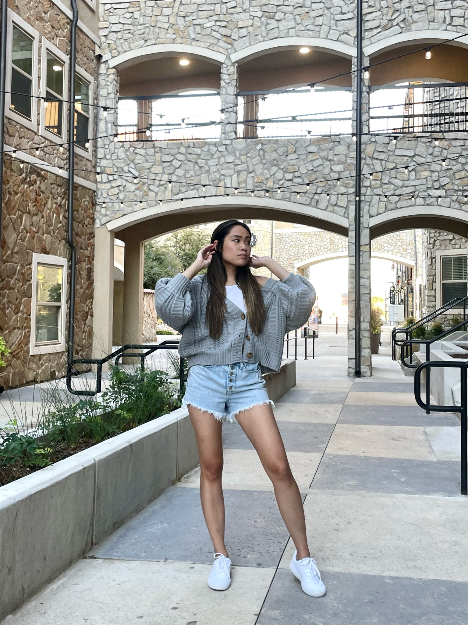 Casual outfit, casual style, everyday outfit, oversized grey cardigan, Good American high waisted denim shorts, Adidas shoes, white sneakers, white tank top

#LTKstyletip #LTKunder100 #LTKSeasonal
