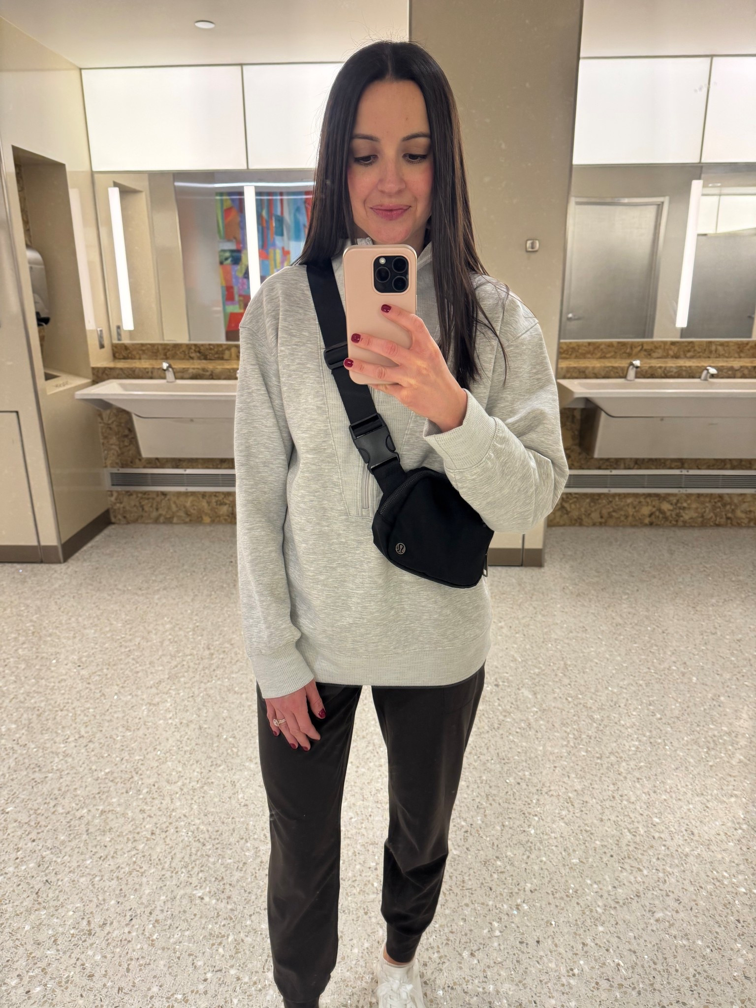 Cozy travel day! 

#LTKdayinmylife #LTKFindsUnder50 #LTKTravel