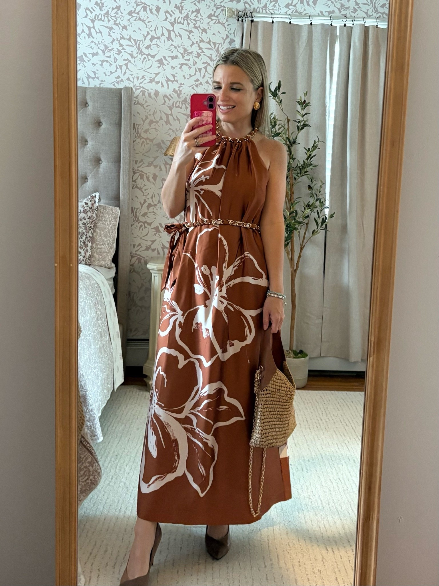 Stunning dress! Tie waist. Wedding guest, tropical resort option!