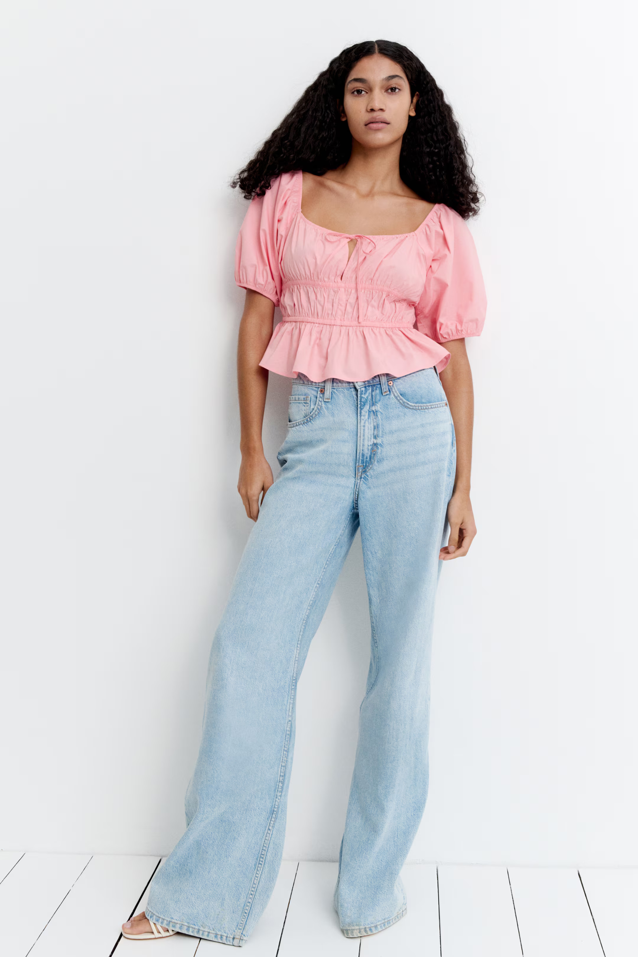 Puff-sleeved poplin blouse | H&M (UK, MY, IN, SG, PH, TW, HK)