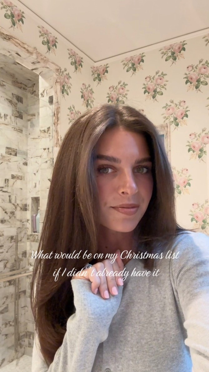 What would be on my Christmas list if I didn’t already have it :) 

#LTKGiftGuide #LTKSaleAlert #LTKHoliday