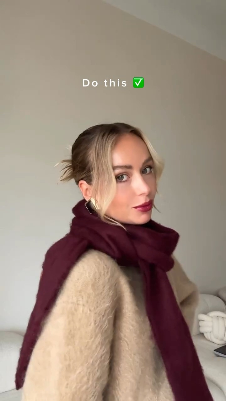 Beginning of the scarf season🧣

.
.
#fashionhacks #fashionhack #scarfstyle #scarfseason

#LTKeurope #LTKautumn #LTKstyletip