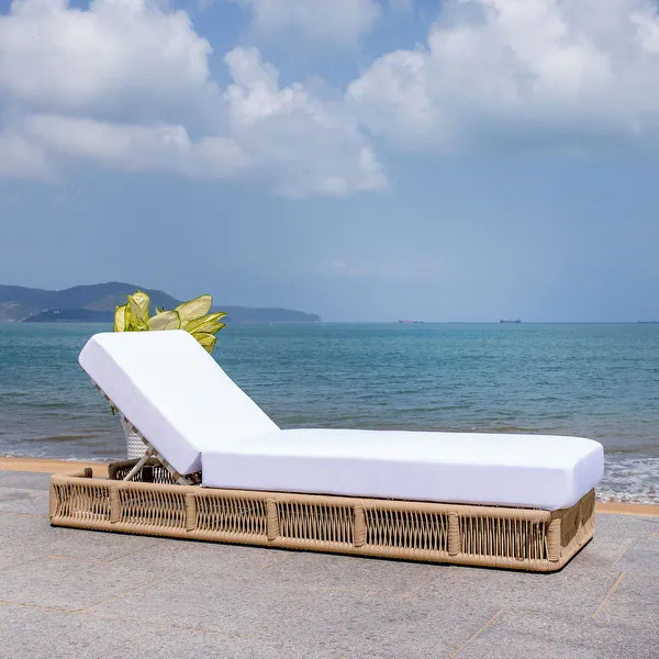 SAFAVIEH Outdoor Gillian Sun Lounger - 74.8" W x 24.8" L x 12.99" H - Overstock - 34142855 | Bed Bath & Beyond