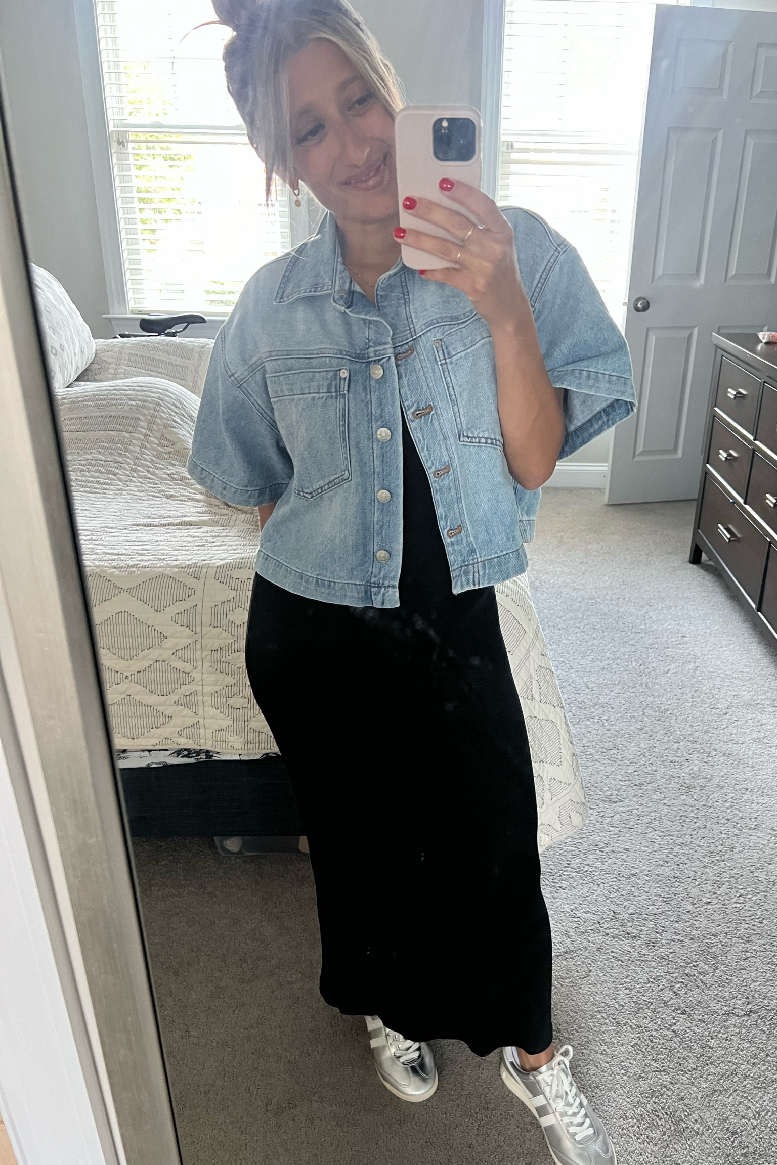 Quick, cute, and comfortable outfit for a casual day at work!

#LTKBaby #LTKStyleTip #LTKBump